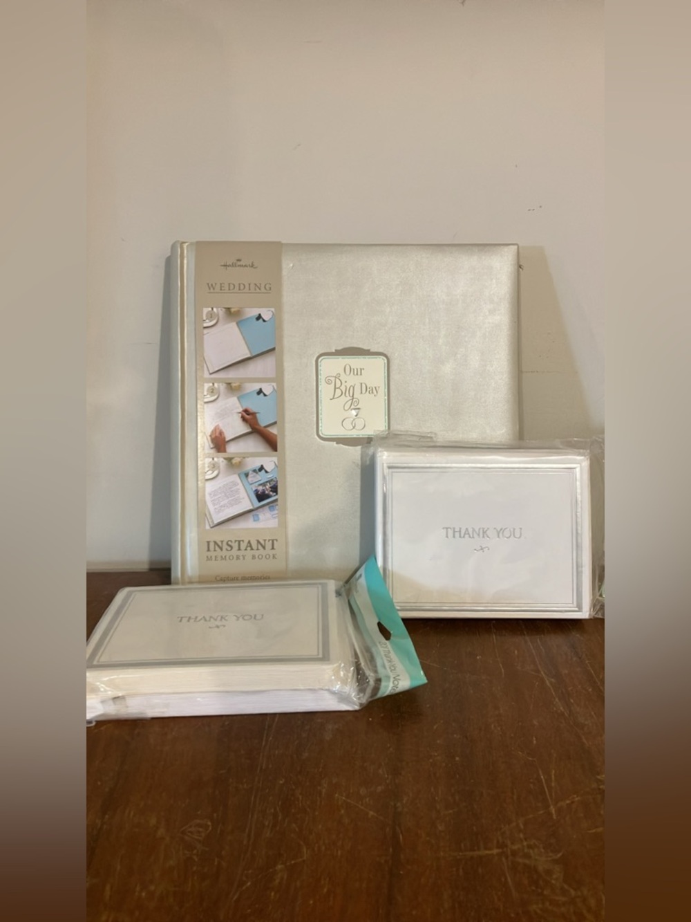 Hallmark Ivory Wedding Instant Memory Book with Thank You Cards